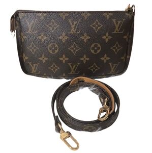 SOLD Louis Vuitton Pochette Accessoires